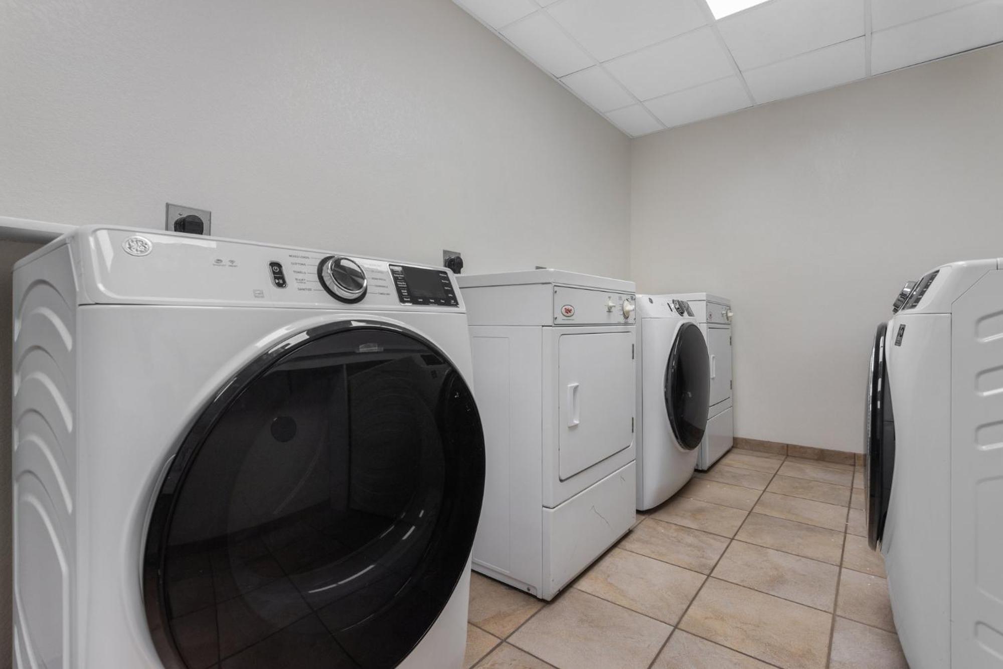 Candlewood Suites La Crosse By Ihg Esterno foto