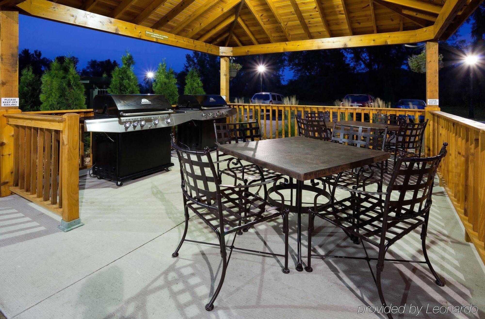 Candlewood Suites La Crosse By Ihg Esterno foto